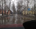 Дорога, как и большинство дорог нашего города находится в плачевном состоянии. Очень много заплаток, плюс ямы, плюс трещины и зачем-то искусственные неровности, хотя, итак вся дорога очень похожа на одну большую неровность. Дорога дублёр ул. Чаадаева, но объезжать пробки по ямам - себе дороже. Требует кап. ремонта.