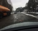 Каждый год делается ямочный ремонт, кирпичами, холодной смесью, песчано гравийной смесью, а ситуация весной одна и та же.