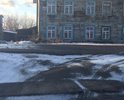 Колейность, плюс очень большой перепад при выезде на асфальтированную дорогу, цепляешь бампером.