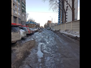None, Печерская улица