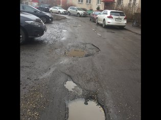 None, Малиновская улица, 9