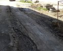 Полностью отсутствует покрытие, все разрыто.