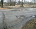 ямы прямо на повороте