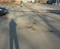 Дыры глубиной до половины колеса.