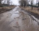 Дорога начинается от школы №5, дети вынуждены ходить в сапогах, полностью развалилась.