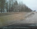Автомобильная дорога Тарнога-Илезский Погост в ужасном состоянии. Несколько дней назад подтопило участок длиной 100 метров. На всей протяженности глубокие ямы, колейность. Дорога состоит из глины, гравийного основания вообще не осталось. Часть дороги на участке 1,5-4 км вообще не обслуживается. Люди вынуждены ездить по дороге, идущей через деревни Рылковская и Кремлево. В деревнях есть сужения шириной 10 метров, аварии постоянно, безопасности для пешеходов нет никакой.