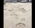 На участке ямы, которые объехать невозможно , сколько себя помню дорога в ужасном состоянии