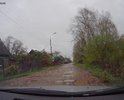 Просим отремонтировать и привести в надлежавшее состояние данную улицу, т.к. передвигаться по ней пешеходам, а часть них это школьники и родственники больных и рожениц города Острова без резиновых сапог затруднительно.