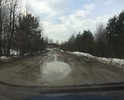 Этот участок вообще затапливает весной, люди добираются из "Михалкино" до города на лодках. Давно уже пишут в администрацию города, просят отремонтировать дорогу и восстановить мост, плюс сделать пешеходную зону, а также освещение.