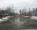Дороги просто нет, жители некоторые участки закладывают самостоятельно кирпичом.