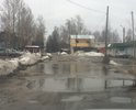 Когда-то тут был хороший асфальт, сейчас тут хорошие лужи и не проезжая каша.