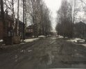 Когда-то тут был хороший асфальт, сейчас тут хорошие лужи и не проезжая каша.