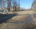 Даже бетонная дорога приходит в негодность, почему-то ее никто не хочет сохранить, а ведь нужно самую малость сейчас для восстановления.