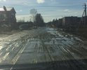 Жителям давно обещают сделать этот участок дороги асфальтированным, а также сделать пешеходную зону и освещение, но уже 7 лет и все безрезультатно, письма в администрацию города не помогают.
