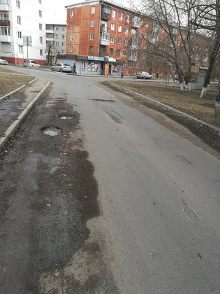 None, Кольцевая улица