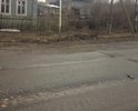 На данном участке дороги местами большая колейность, которую видно не вооруженным глазом. Вода стоит в колеях, в 2016 году делался ямочный ремонт, но и этот асфальт пришел в негодность, на фото видно где был ремонт и что осталось от этого за половину года.