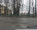 Улица ведет к промзоне города и к городским очистным сооружениям. Пришла в негодность лет 25 назад и ремонта не видела.