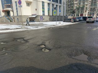 None, Флагманская улица