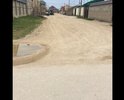 Асфальта нет , деревенская дорога