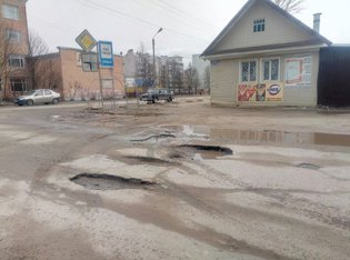 None, Первомайский переулок