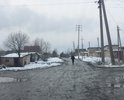Дорога соединяет 3 больших жилых района, дорога полностью гравийная, летом стоит пыль, в межсезонье пока едешь, можно выплюнуть все пломбы из зубов.