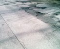 Все полотно дороги в рытвинах, даже установлены знаки движение 40 км\ч, но и даже с такой скоростью ехать опасно из-за глубоких и повсеместных рытвинах