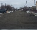 На данном участке ехать более 15 км в час не получается, страшно, что машину может выкинуть с дороги. Местами виднеются куски асфальта, значит он тут был. Дорога требует ремонта.