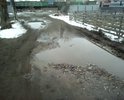 Данная дорога раньше была в хорошем состоянии с асфальтным покрытием. После того, как по ней стали двигаться большегрузы,пришла в негодное состояние. Единственный мост через речку "Шарьинка", который не предназначен для высоких нагрузок, начал просто распадаться. Жители обеспокоены тем, что в скором времени к ним не смогут проехать аварийные службы, в случае чрезвычайной ситуации.
