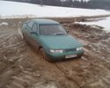 Стыд и позор таким строителям...стыд и позор таким чиновникам... Одни "сдают" такое, а другие такое "принимают"... Не даром говорит олигарх и миллиардер Алишер Усманов: «Просто человеку нужно дать так, чтобы ему было удобно брать», вот и соглашаются, принимают такие дороги, которые сами по себе разваливаются.  К слову по дороге ездит машин 7-10 местных жителей... и вообще, зачем нужна была "эта дорога в никуда"... А все за этим же, чтоб "брать было удобнее"...