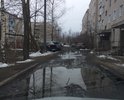 Раньше был хороший асфальтированный подъезд к дому, сейчас все превратилось в ужасное состояние.