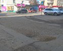 На улице Котовского (перекресток с ул. Учебной) требуется асфальтирование участка дороги.