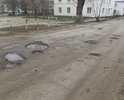 Дорога полностью убита. Ремонт не делался уже много лет подряд