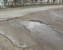 Дорога полностью убита. Ремонт не делался уже много лет подряд