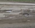 везде одно и то же. где же "жидкий асфальт " о котором писали в газетах и трубили по радио?