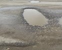 куда смотрит наше правительство? Гоняясь по всему свету за сепаратистами не может защитить от чиновников, которые сидят под носом