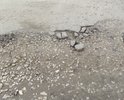 зачем делать дороги если можно преспокойненько тратить их на себя. ведь никто никогда не интересовался "а как там россияне выживают?"