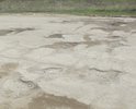 Уберите остатки асфальта . он мешает людям ездить