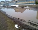 Улица Молодежная района Тарханово Г.Йошкар-Ола, дорога уже забыла что такое асфальт, тратуаров нет, люди ходят по грязи.