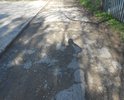 Дорога к подъездам самого большого садика г.Евпатория №29 Чебурашка находится в критическом состоянии. Каждый день при посещении садика ребенок рискует получить травму.