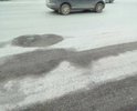 По улице Вишневского, дорожные службы провели ямочный ремонт с применением нано технологии, в виде дробленого асфальта. После дождя, дробленный асфальт размыло дождем и раскидало колесами автомобиле!