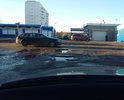 Дорога частично ремонтировалась год назад. Огромные ямы. Невозможно даже идти пешеходам.