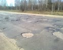 Необходимо полное и качественное обновление всего дорожного покрытия, а не ямочный ремонт.