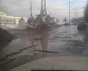 Фото сделано в конце марта - начале апреля. Картина не изменилась, местами ямы стали больше и глубже, автомобили вынуждены выезжать на полосу встречного движения для объезда многочисленных глубоких ям. Создается аварийная обстановка.