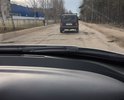 Дороги просто нет. Много аварийных ситуаций так как проехать по яме размером в пол метра невозможно,приходиться объезжать по встречке. В две стороны такая ситуация.