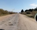 Старая Русса-Астрилово .Теперь и по обочине невозможно ехать. И вот так со скоростью 20-40 км\ч. Расстояние минимум километров 30.