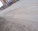 Участок от перекрёстка Космонавтов-Дзержинского до моста, с обеих сторон крайние полосы (Ямы, и кирпич). Кирпич - не является асфальтом. Наличие ям с глубиной в ширину кирпича - не является нормой.