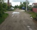 Одни ямы и булыжники, ездить по улице Малиновского и в сухую-то погоду опасно, а в дождливую только вплавь!  И это называется городом!  Невинномысск! Позор!...