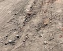 Нет дороги во дворе и пешеходного тротуара, живу с 2004 года, ничего не делали ни разу, просим Вас сделайте дорого и тротуар