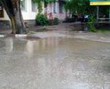 Глубокая траншея перед перекрестком ул. Украинской и ул. Советская
