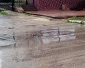 Недавно сделанный ямочный ремонт не продержался и недели